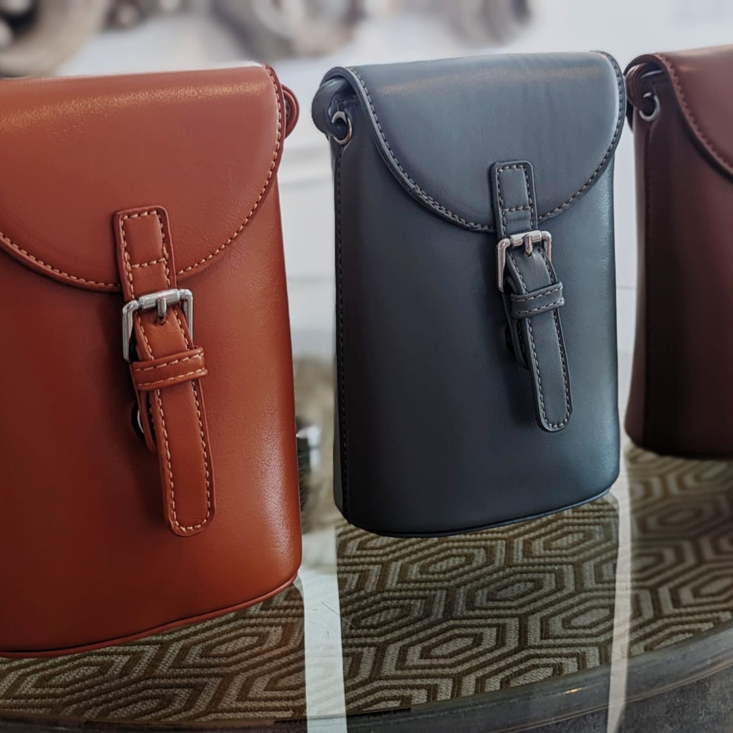 Buckle crossbody bag hotsell