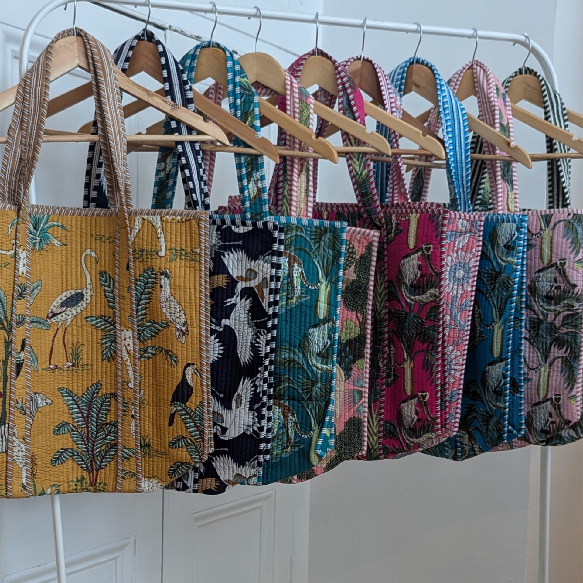 Quilted Tote Shopping Bag Dennis HQ
